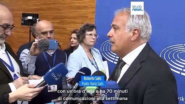 Caso Ilaria Salis, il padre al Parlamento europeo: “Non cerchiamo l'immunità”
