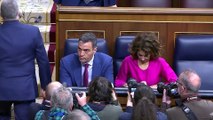 El PSOE apoya en bloque a Sánchez y la oposición le pide 