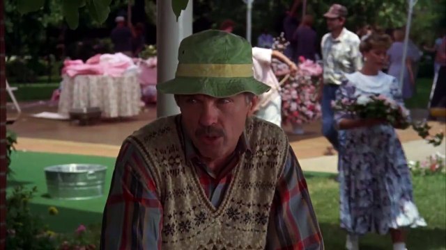 Potins de Femmes Bande-annonce (EN)