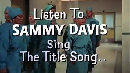 Jerry chez les cinoques Bande-annonce (EN)