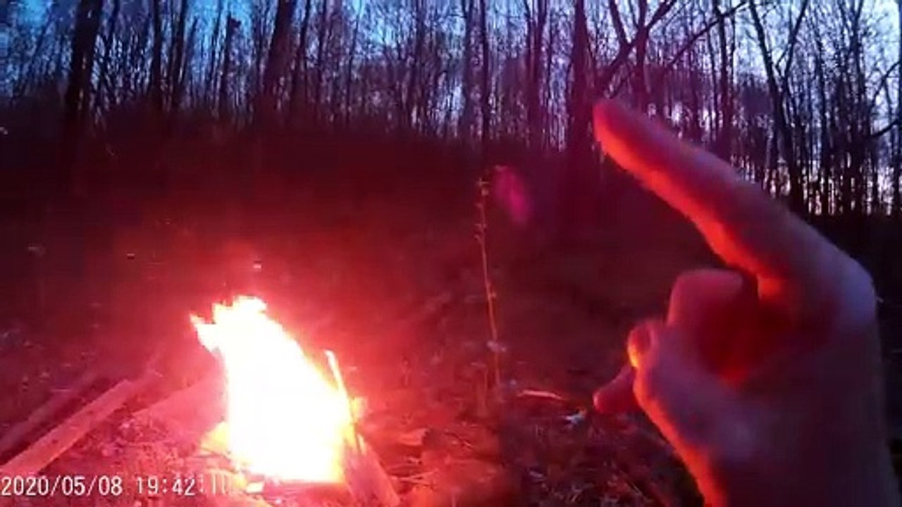 THE BAROQUE GUITAR: PLAYING SIX STRINGS EPIHONE GUITAR  TUNED AS A 9 STRINGS BAROQUE LUTE.