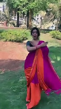 Gulabi Sadi || Short video || Love song || Whatsapp status