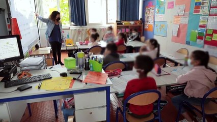 Trafiquants aux portes de l'école _ le quotidien infernal de ces enfants à Nîmes