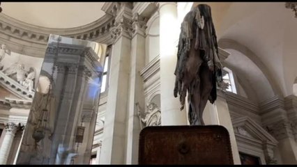 Il mistero degli arcangeli e la potenza di Berlinde De Bruyckere