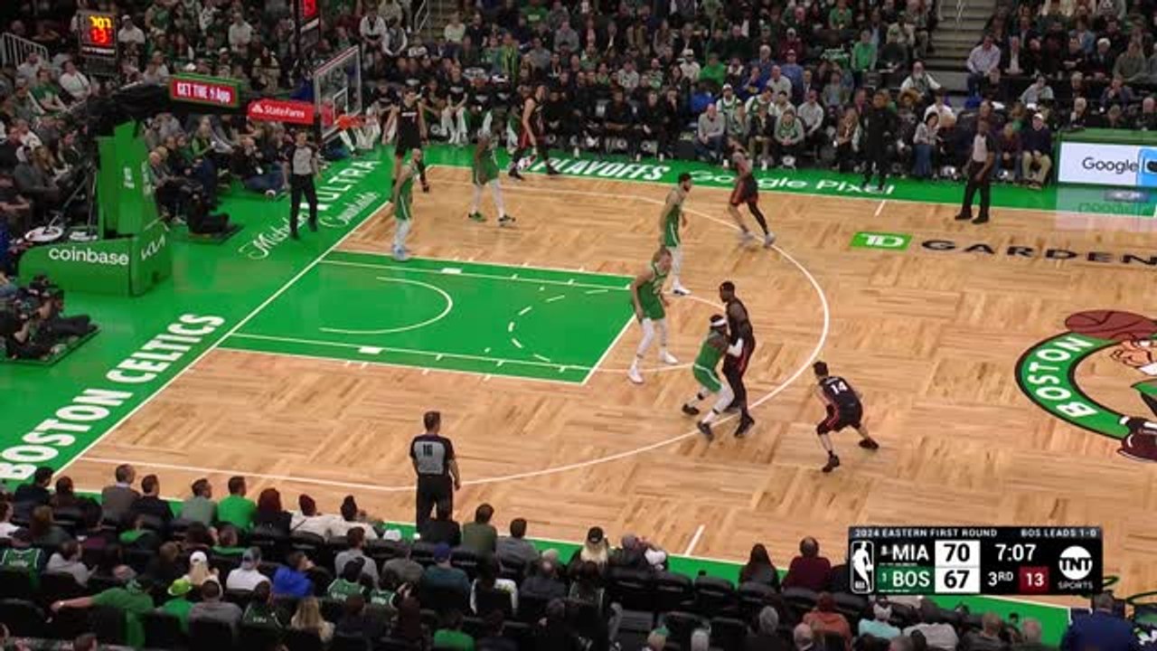 Adebayo throws down Herro's perfect lob