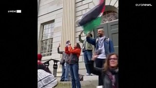 هارفارد تنضم للجامعات الأميركية وطلابها ينصبون مخيما احتجاجيا رفضا لقمع الأصوات المعارضة لإسرائيل