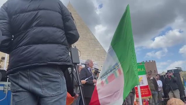 25 aprile, padre Salis: Sia ultimo con Ilaria in carcere - Video