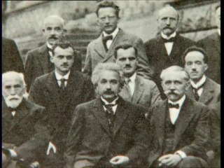 La luz a través de la historia III: La dualidad onda corpúsculo