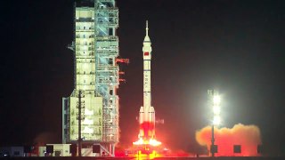 Missão chinesa Shenzhou-18 decola com sucesso rumo à estação espacial Tiangong