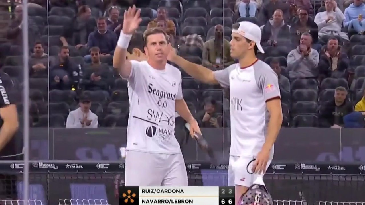 الثنائي ليبرون ونافارو إلى ربع نهائي بطولة بروكسل