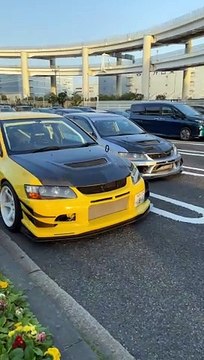 Les voitures tuning au daikoku parking