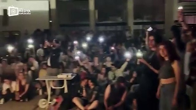 ODTÜ'de öğrenciler Devrim Stadyumu için nöbet başlattı