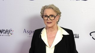 Sharon Gless attends the 35th Annual Colleagues Spring Luncheon red carpet