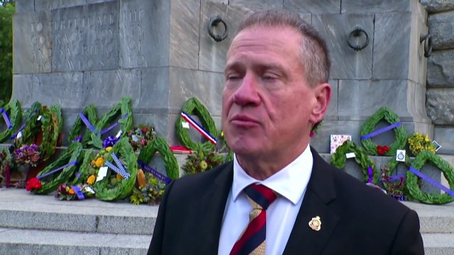 South Australians gather for Anzac Day memorials