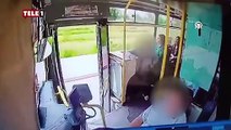 Kapısı açık seyreden otobüsten düşen kadın ağır yaralandı