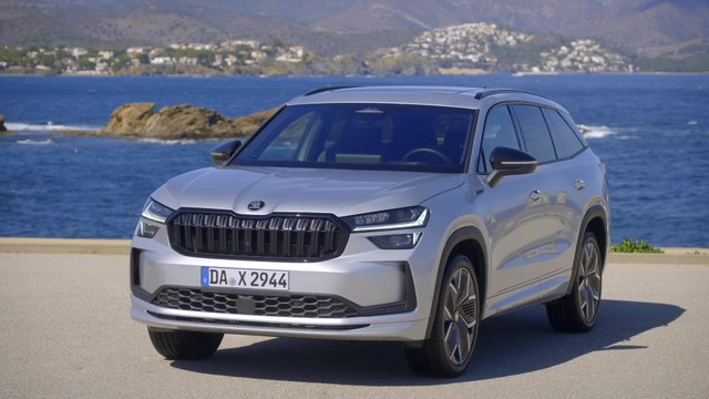 Der neue Škoda Kodiaq - Kodiaq Sportline - hochwertige Ausstattung, typische schwarze Akzente und attraktive Metalldekor-Oberflächen im Innenraum