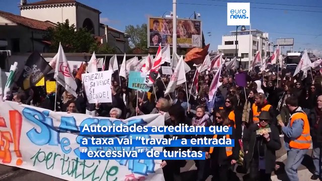 Centenas de residentes em Veneza manifestam-se contra “taxa de entrada” para turistas