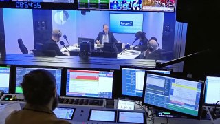 L'Acte V de la Tragédie Macron et l'arnaqueur de Tinder : le zapping politique de Dimitri Vernet