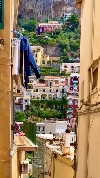 LA PLUS CHARMANTE ville des Cinq Terres : Positano [@stefanvoyages]