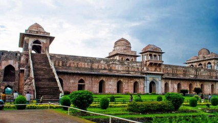 दिल्ली के जहाज महल का इतिहास