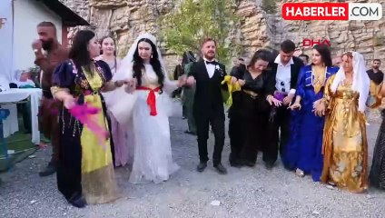 Ukraynalı Aurika'ya Şırnak'ta 2 gün 2 gece düğün; çifte 1 milyonluk takı ve para