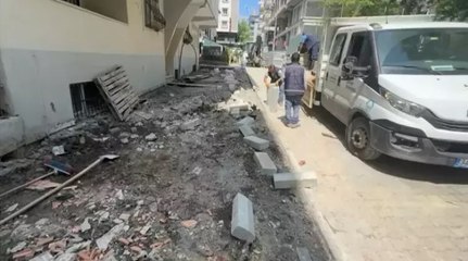 Avcılar'da önündeki kaldırım çöken binaya oturma izni