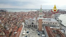 Venezia, ispezione al campanile con un drone: «Nessuna anomalia»