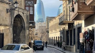 Conheça Baku, a capital do Azerbaijão
