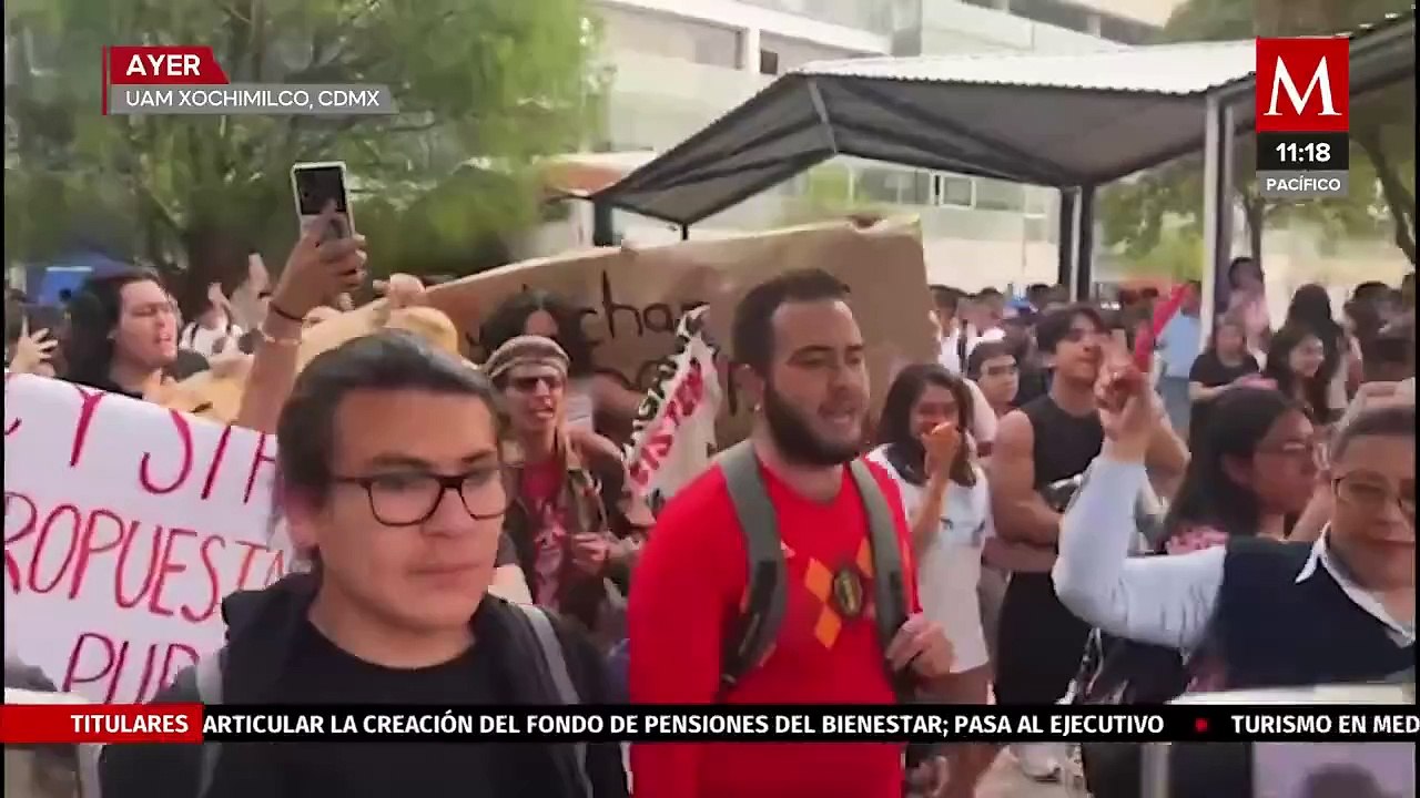 Entre cánticos y abucheos, de esta manera recibieron a Jorge Álvarez Máynez en la UAM Xochimilco