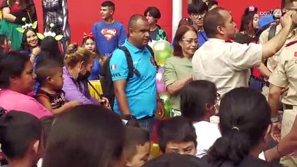 Spiderman y Batman festejan a las niñas y niños del Hospital Civil de Guadalajara