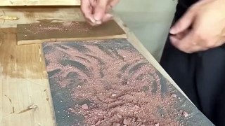 This artist creates miniatures with clay ️1