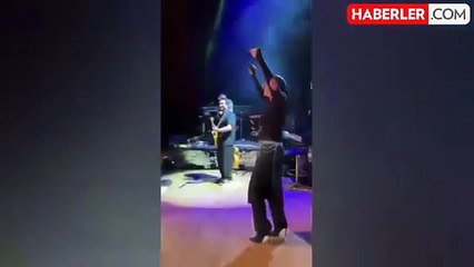 Diyarbakır'da konser veren Sıla, halay performansıyla hayran bıraktı