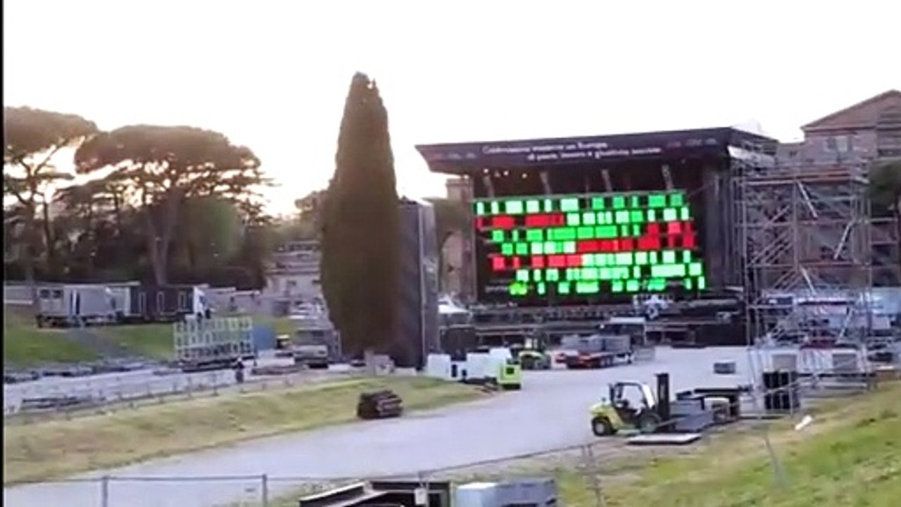 Roma, ecco il palco per il Concertone del Primo Maggio al Circo Massimo