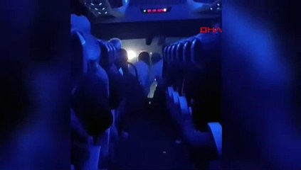 Yolcu otobüsünde akılalmaz görüntü! Seyir halindeyken şoförler yer değiştirdi