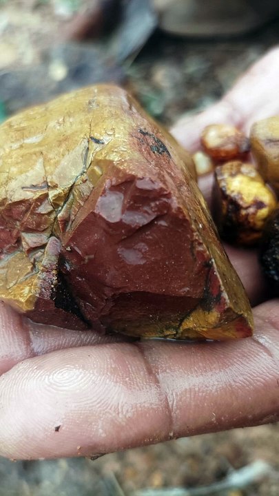 Diamond Hunter New#digging #asmr #geology #mining #rockhounding #youtubeshorts