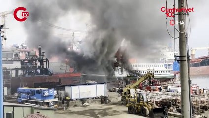Ordu’da tekne yangını... Gökyüzünü dumanlar kapladı!