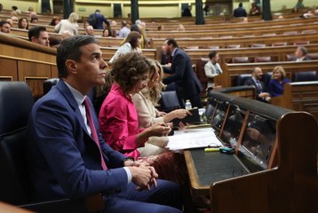 Editorial de Llamas. El camino hacia la dictadura