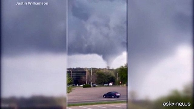 Le immagini del tornado che ha colpito il Nebraska
