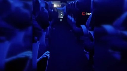 Otobüs şoförleri seyir halindeyken yer değiştirdi