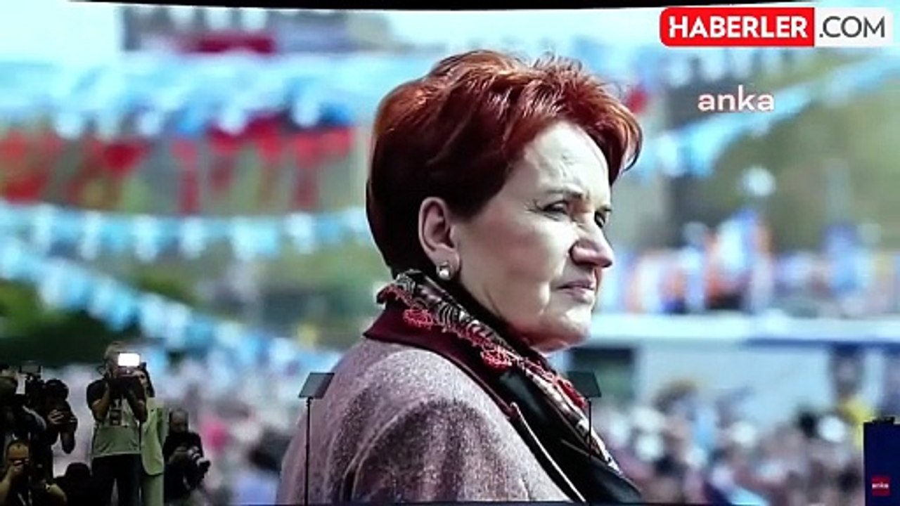 İYİ Parti kurultayına genel başkan adayı Tolga Akalın'ın hareketi damga vurdu