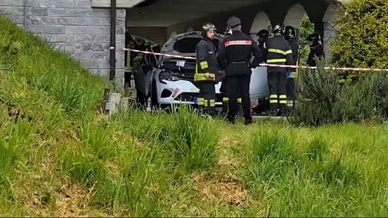 La Valletta, accende l'auto e la macchina esplode: feriti due giovani fidanzatini
