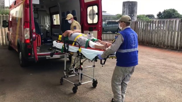 Motociclista fica ferido em acidente de trânsito na marginal da BR-277