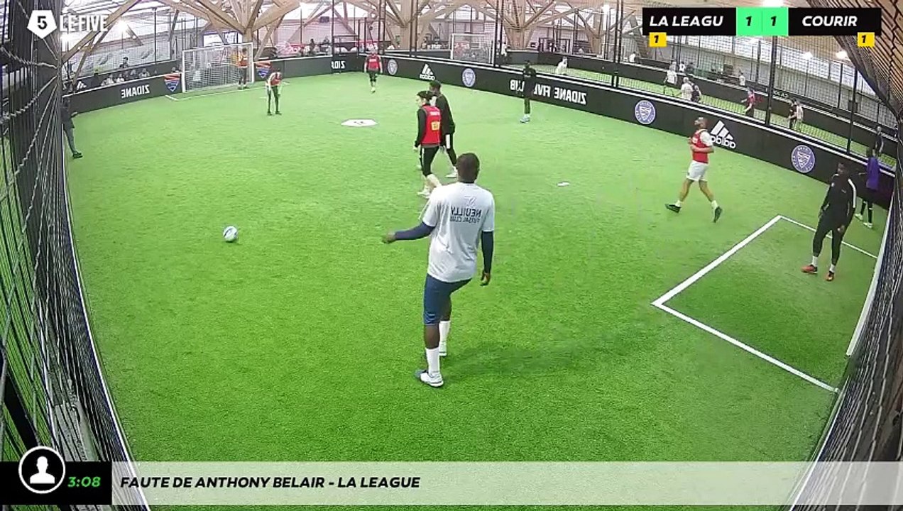 Faute de Anthony Belair - La League