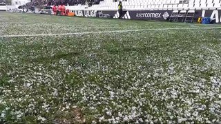 El granizo obliga a detener el Burgos CF vs Amorebieta