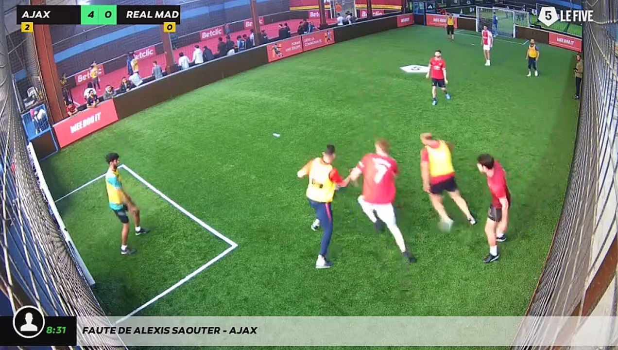Faute de Alexis Saouter - AJAX