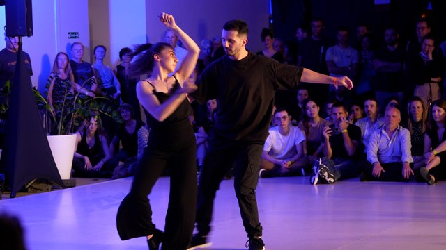 Un swing avec un inconnu sur du Beyoncé ? Tentez le « West Coast Swing »