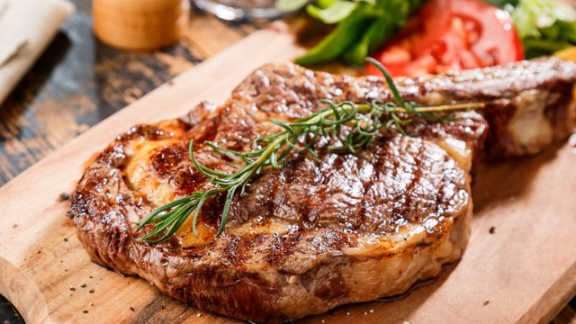 What's The Difference Between Filet Mignon And Ribeye?