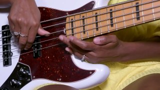 Fender Jazz American Ultra V Bass with Nik West [Guitar Center]