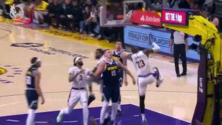 LeBron and D'Angelo Russell combine for the alley-oop jam