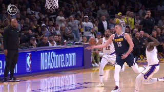 'He never saw the ball!' - Jokic with incredible no-look pass
